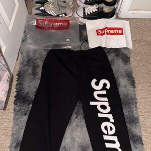 Supreme Black Sweatpants